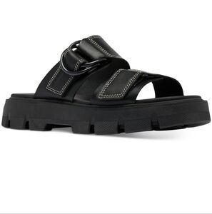 Sorel's Chunky Black Sandals